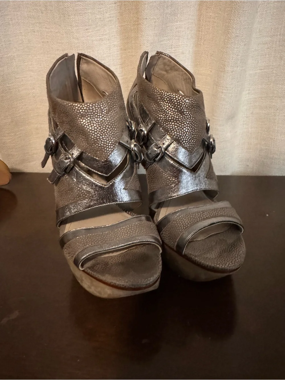 Metallic Gray Open-Toe Wedge Heels with Buckle Detail